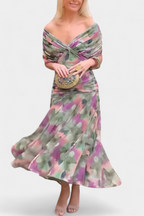 Alondra Long Dress with Fancy Floral Pattern and V-Neckline