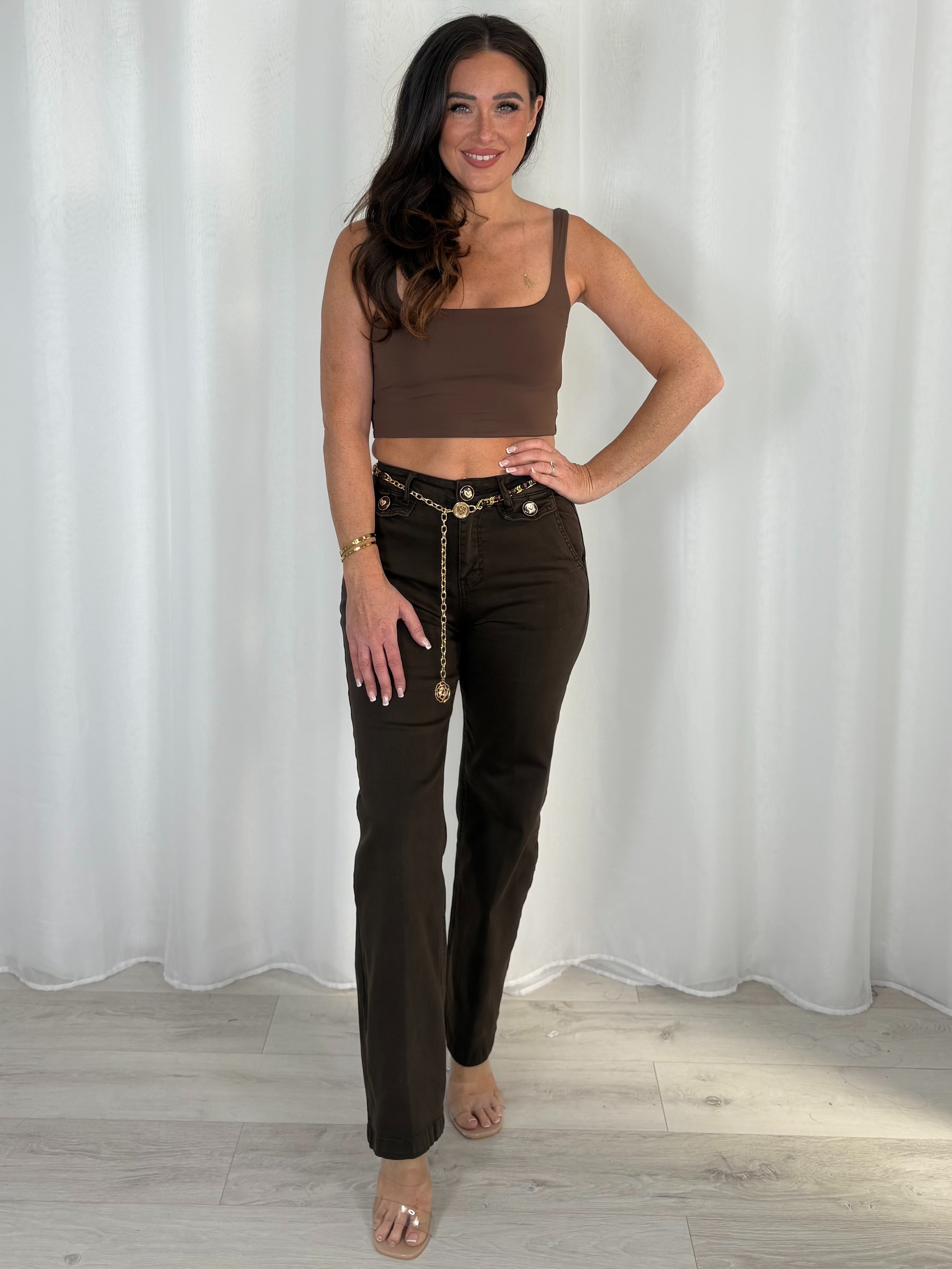 Straight Leg Jeans With Gold Heart Detailing Buttons And Chain Belt (2 Colours)