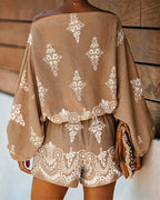 Women's Vintage Print Two-Piece Set Off-Shoulder Batwing Sleeve Top and High-Waisted Shorts Casual Vacation Set