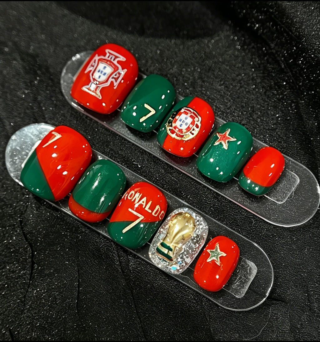 🏆⚽🔥World Cup Portugal Team Nail Art: Short, Medium, and Long Styles—Cristiano Ronaldo Red and Green Hand-Painted Soccer Match Team Nails