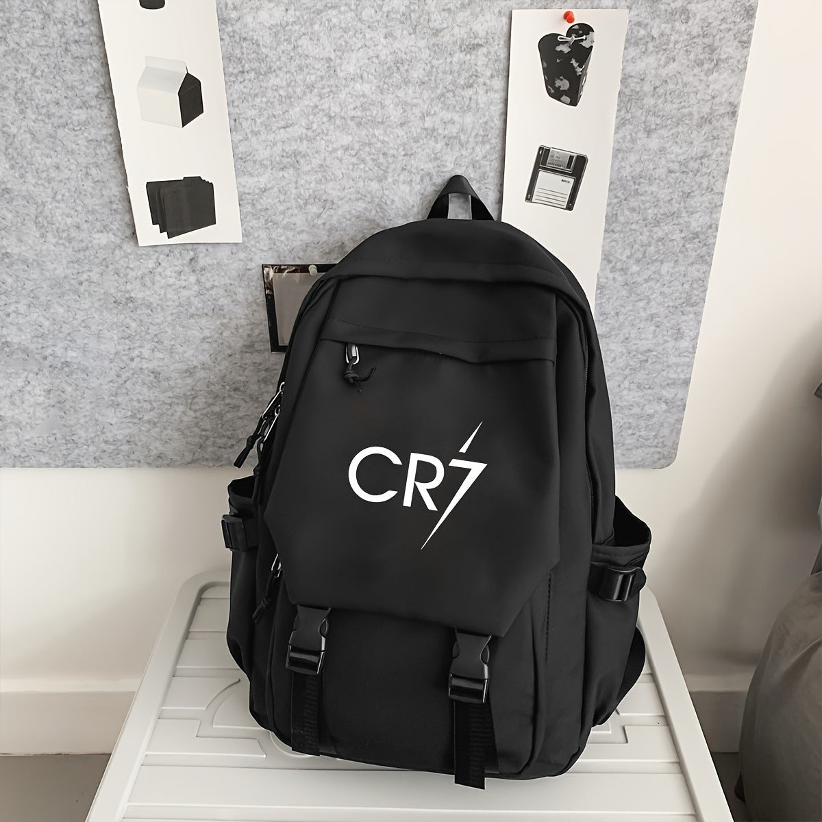 2026 New CR7 Large-Capacity Backpack for Commuting, Business Trips, and Outdoor Activities