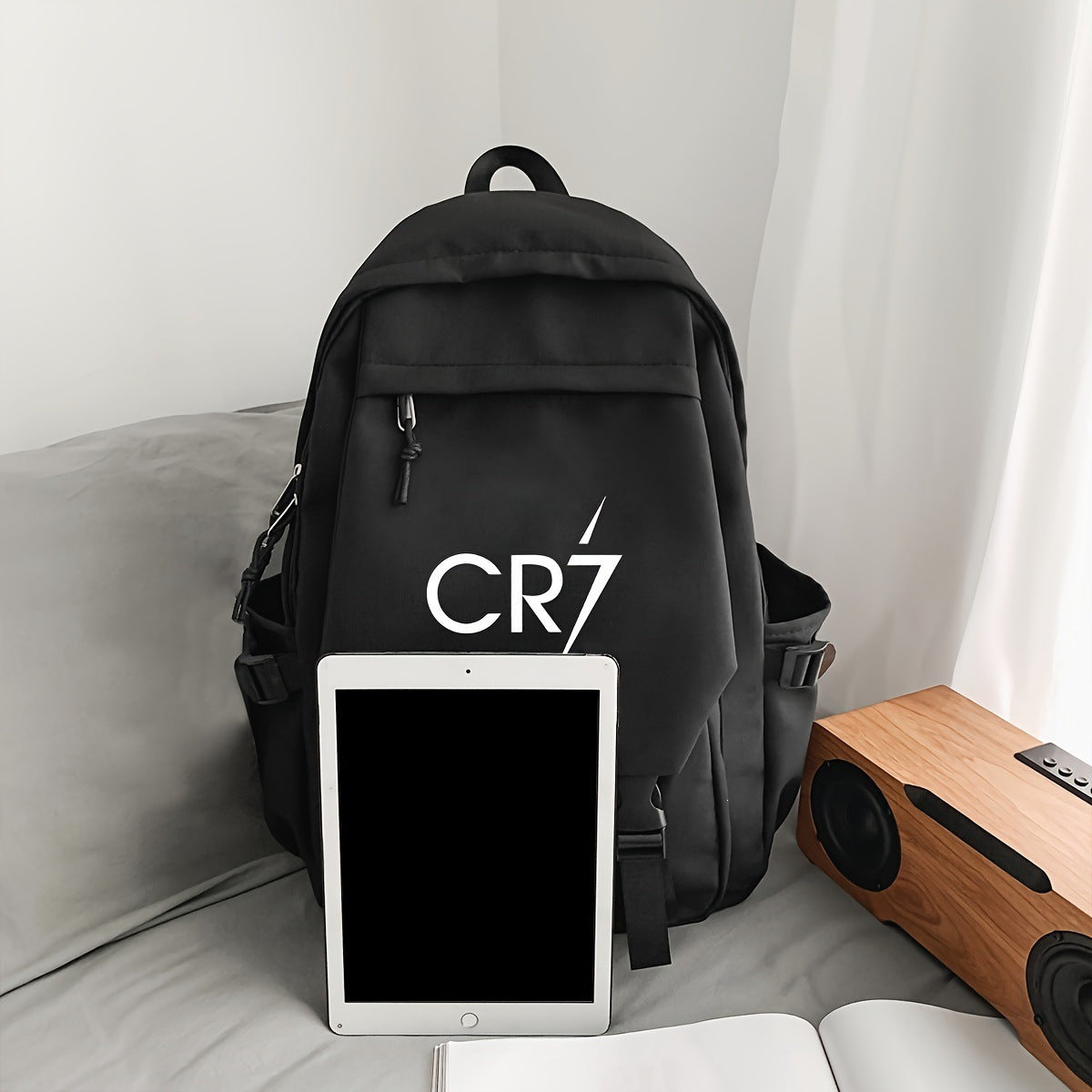 2026 New CR7 Large-Capacity Backpack for Commuting, Business Trips, and Outdoor Activities