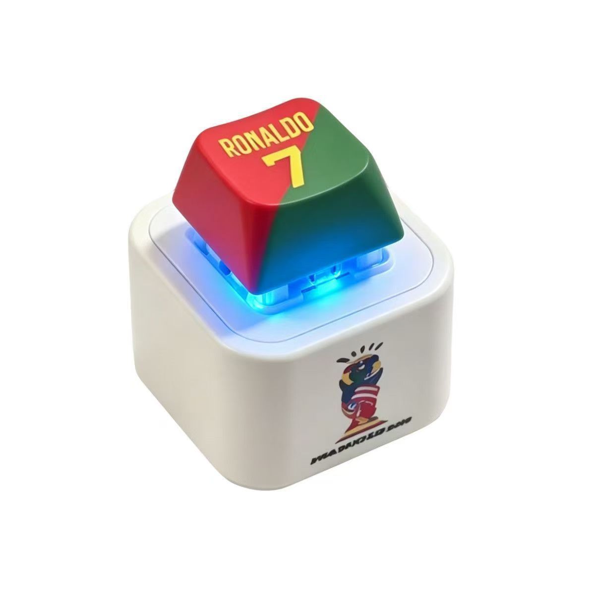 New Cristiano Ronaldo “Mysterious Power” Siu Sound- and Light-Up Button Keychain: A Stylish, Prank-Themed Gift