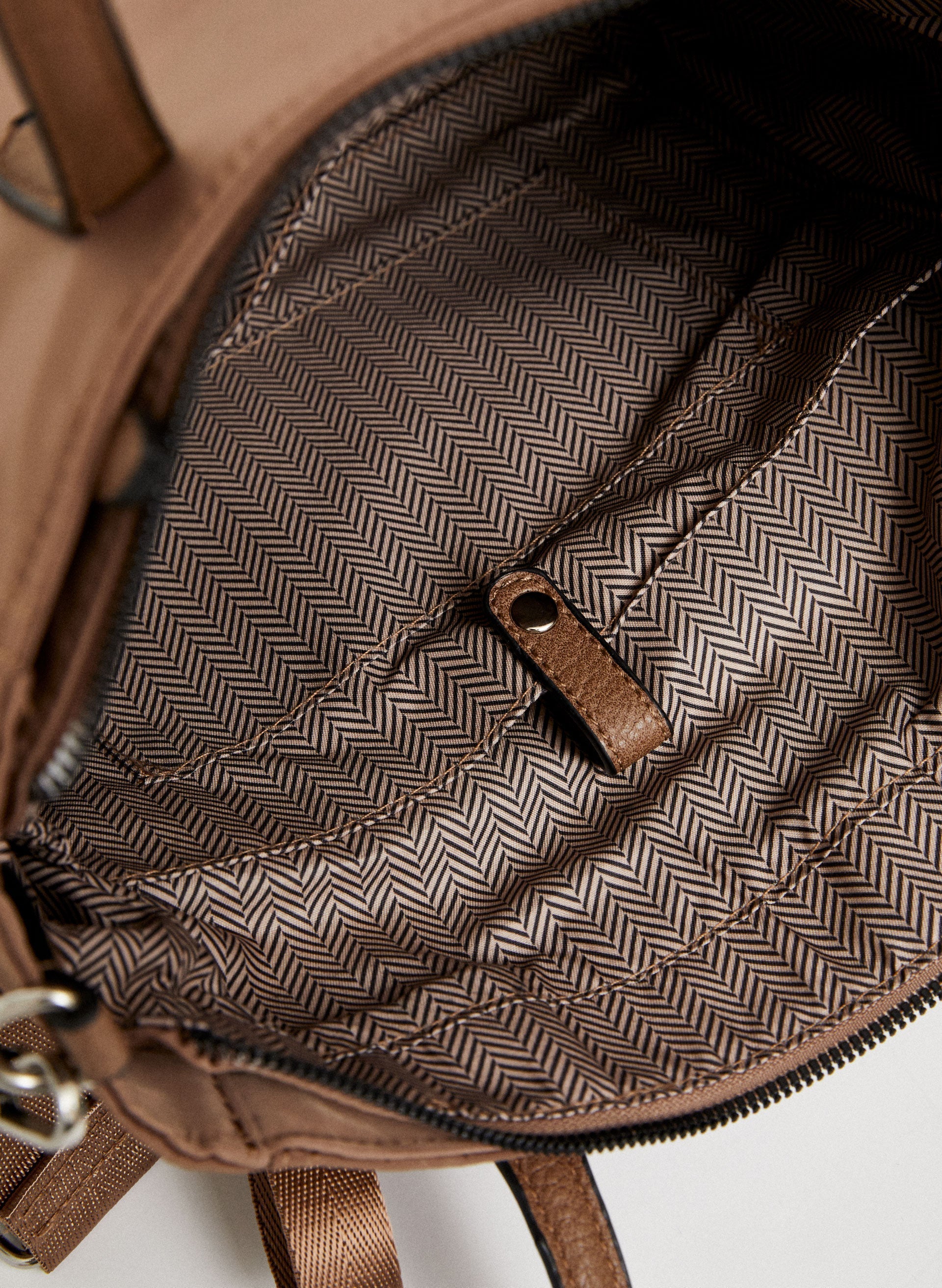 Nylon Strap Travel Tote