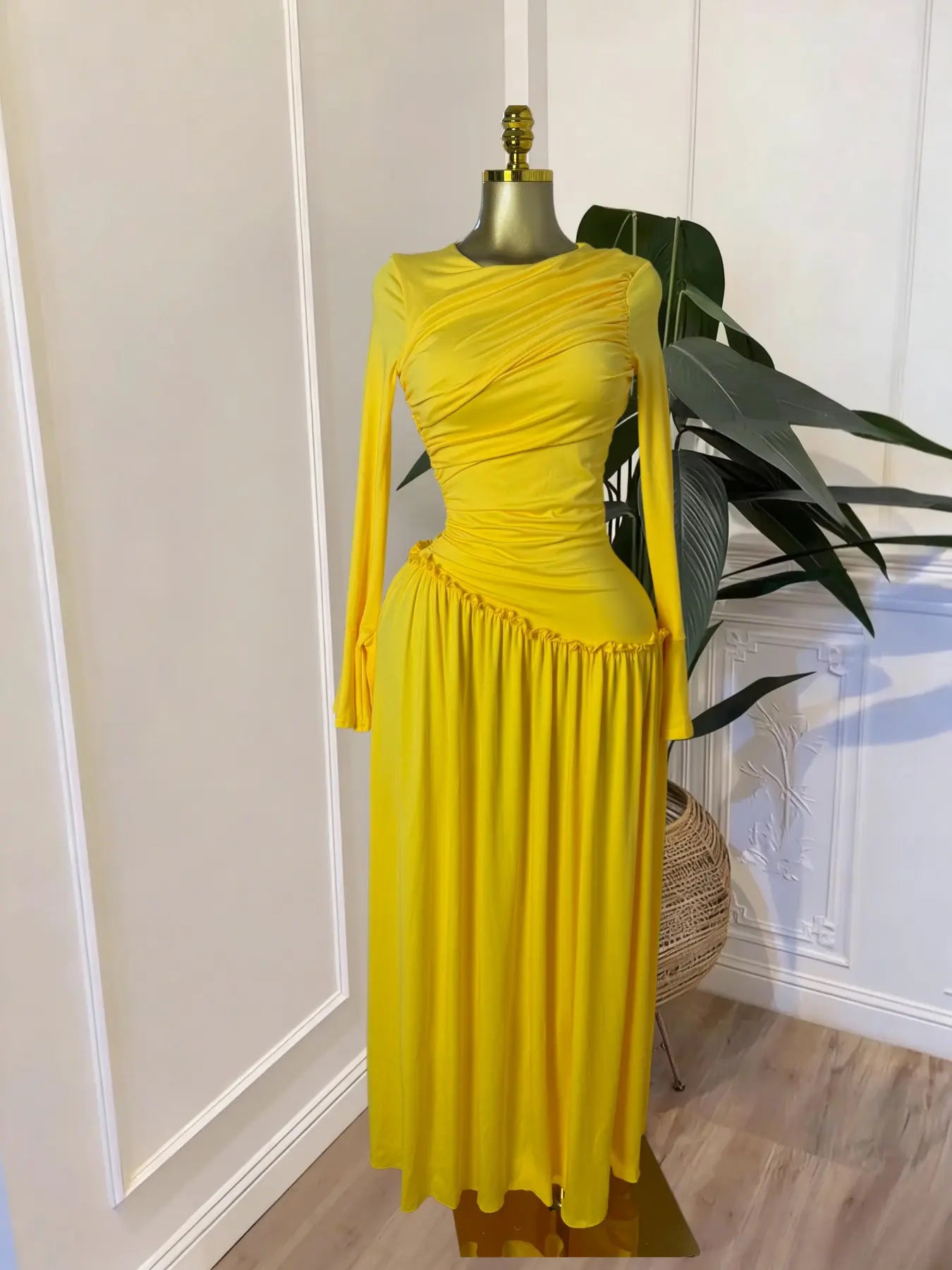 Elegant Chic Women's Long Sleeve O-Neck Big Swing Maxi Dress Woven, Fall & Winter Wear, Sweet Holiday Birthday Party Sexy Dress, Casual Style