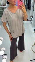 Uma Plain Loose Fit Dipped Hem Top