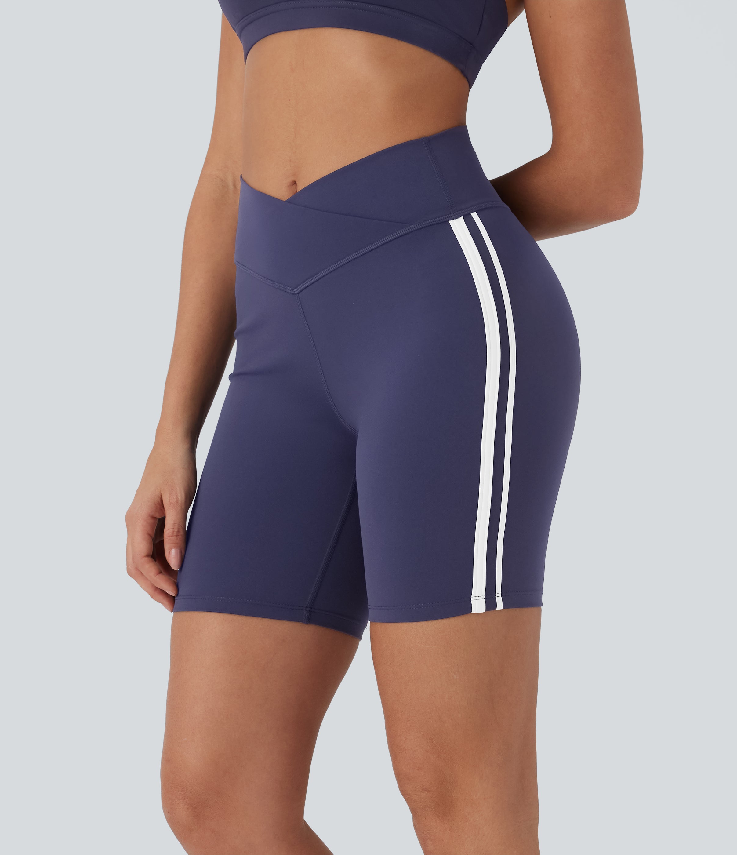 Crossover Mid Rise Color Block Stripe Yoga Biker Shorts 7''