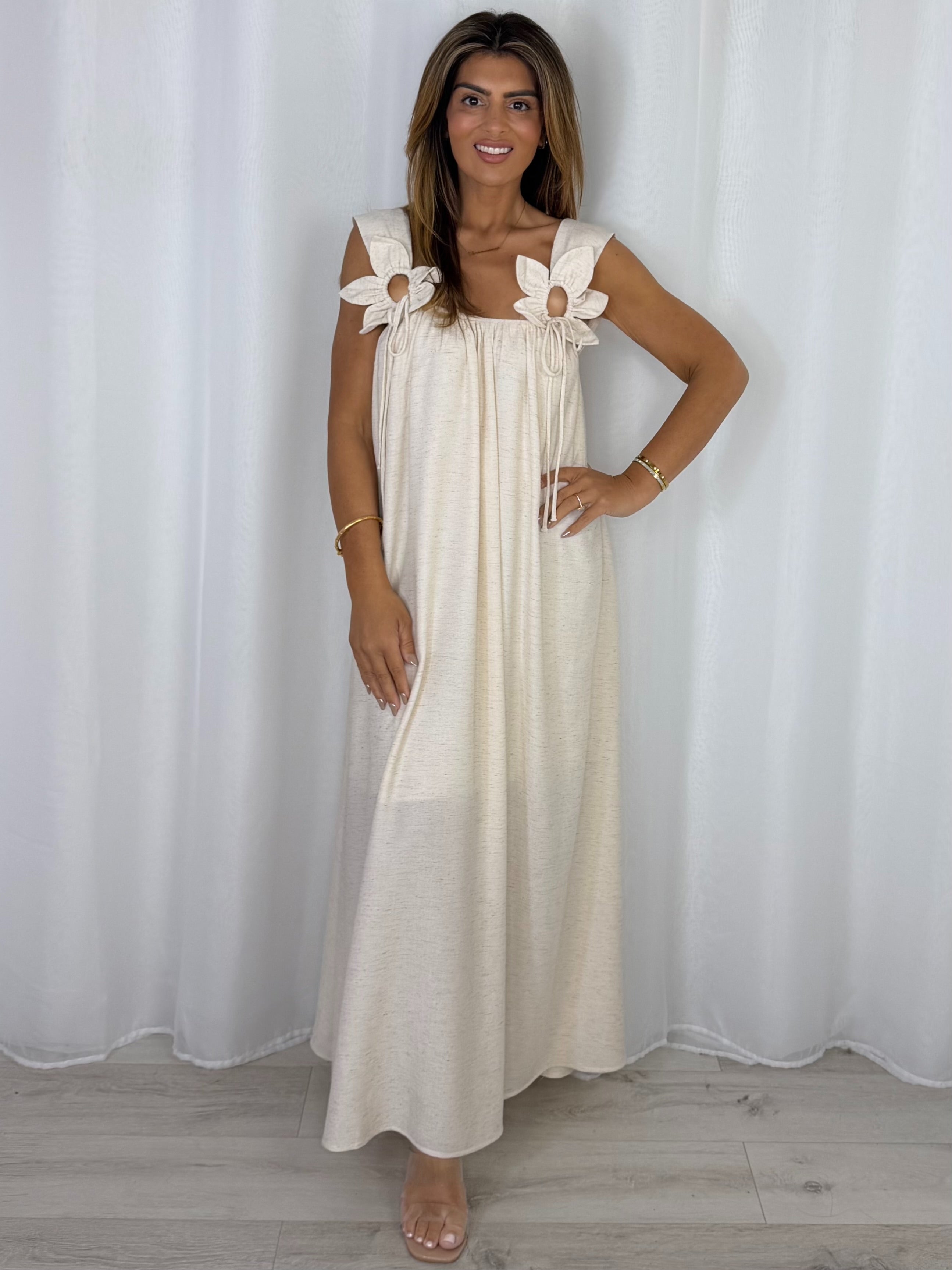 Flower Strap Detail Backless Maxi Dress