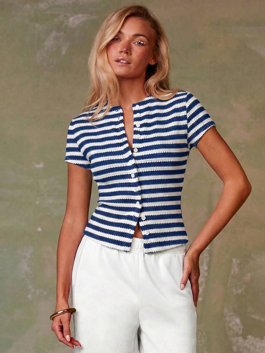Women's Casual Red Single-Breasted Short Sleeve Fitted Top,Red Top,Christmas, Cute Vacation,Resort Wear,Summer Holiday,Spring,Spring Break,Beach