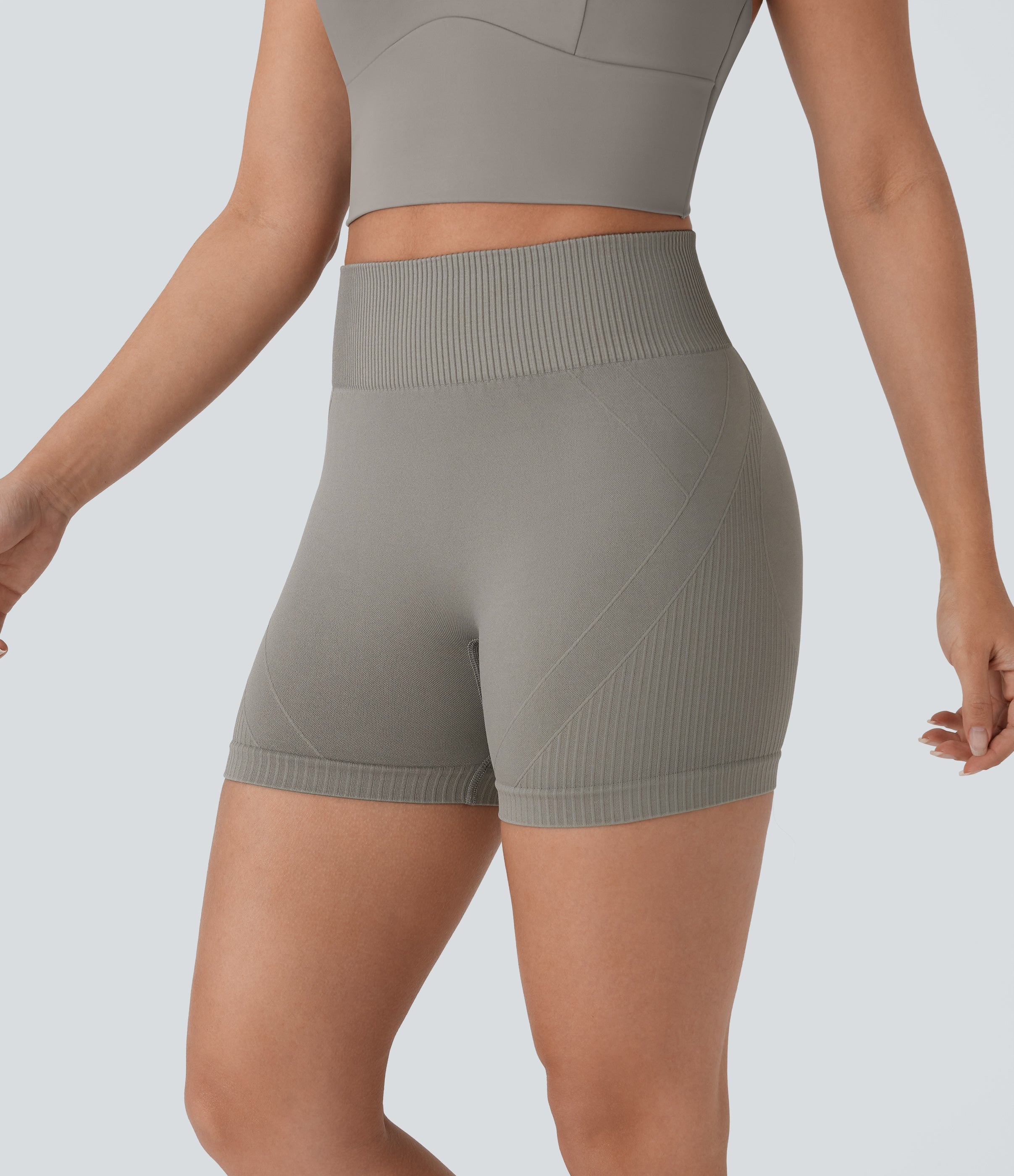Seamless Flow High Waisted Ruched Yoga Biker Shorts 4''