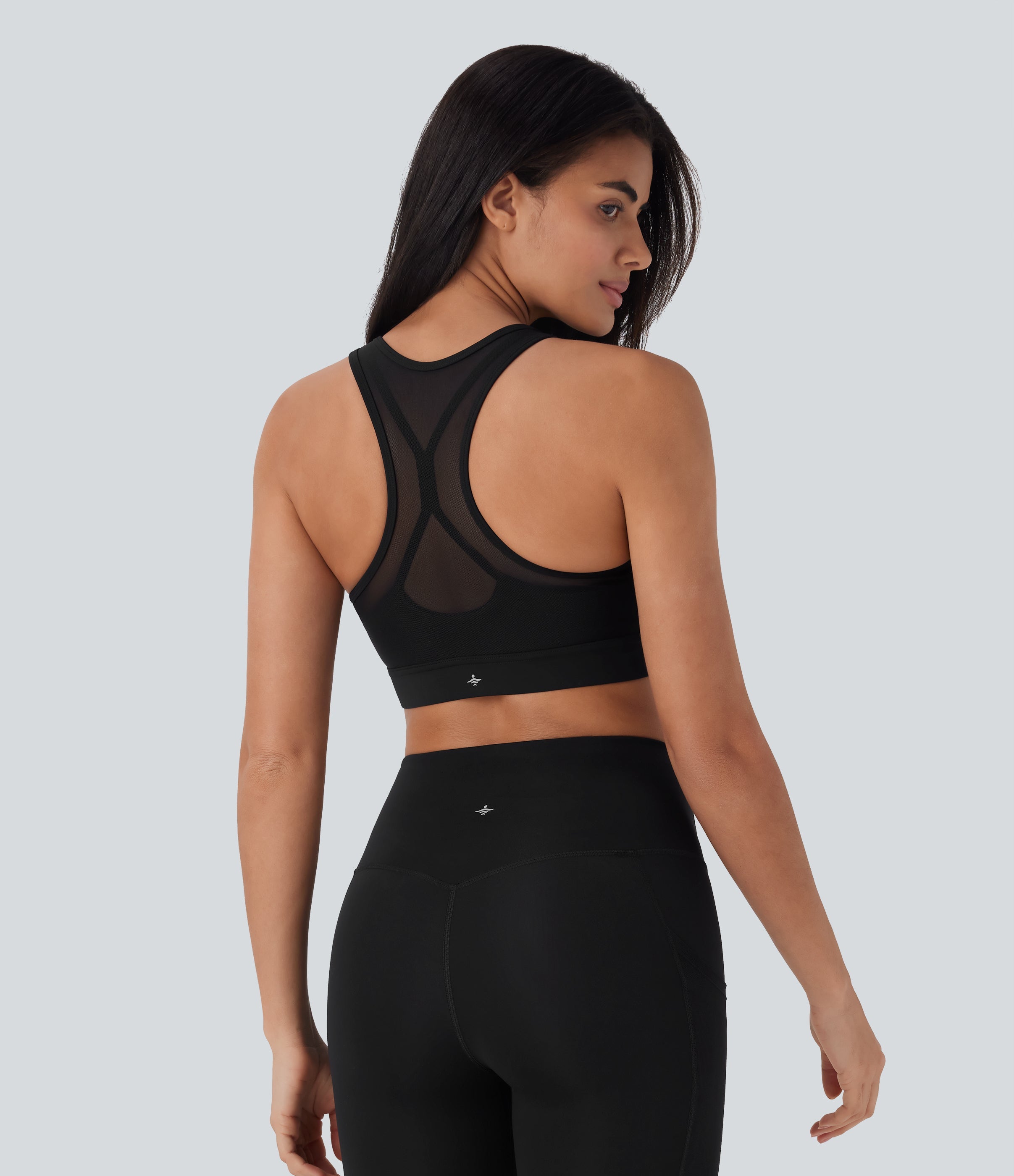 SpeedWaveTM Medium Support Racerback Contrast Mesh Quick Dry Training Sports Bra