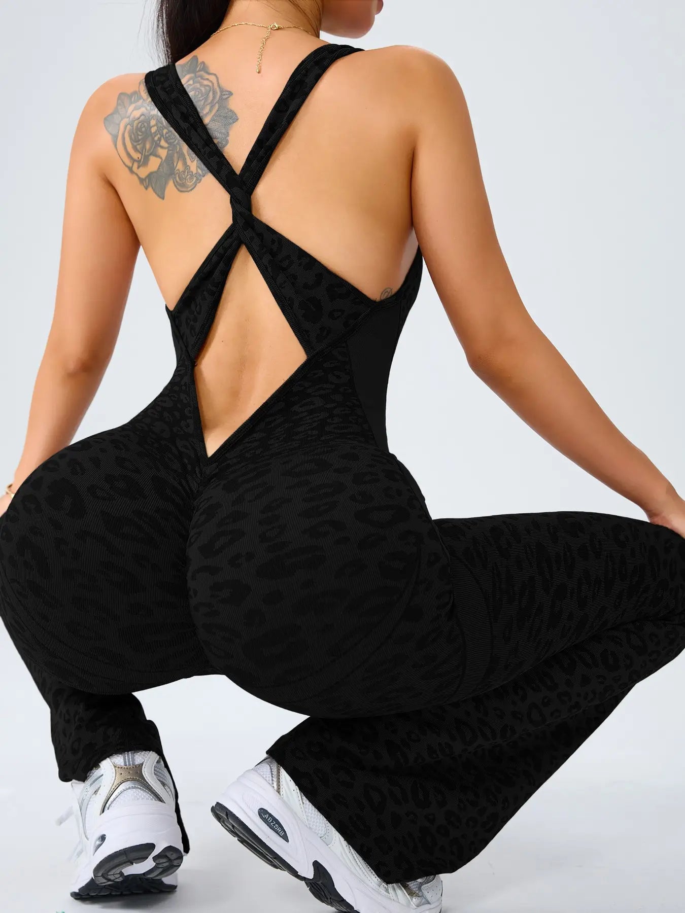 Women's Leopard Print Yoga Jumpsuit, Cross Strap Design, Long Sleeve Slim Fit, Casual Fashion for All Seasons, Comfortable Wear at Home
