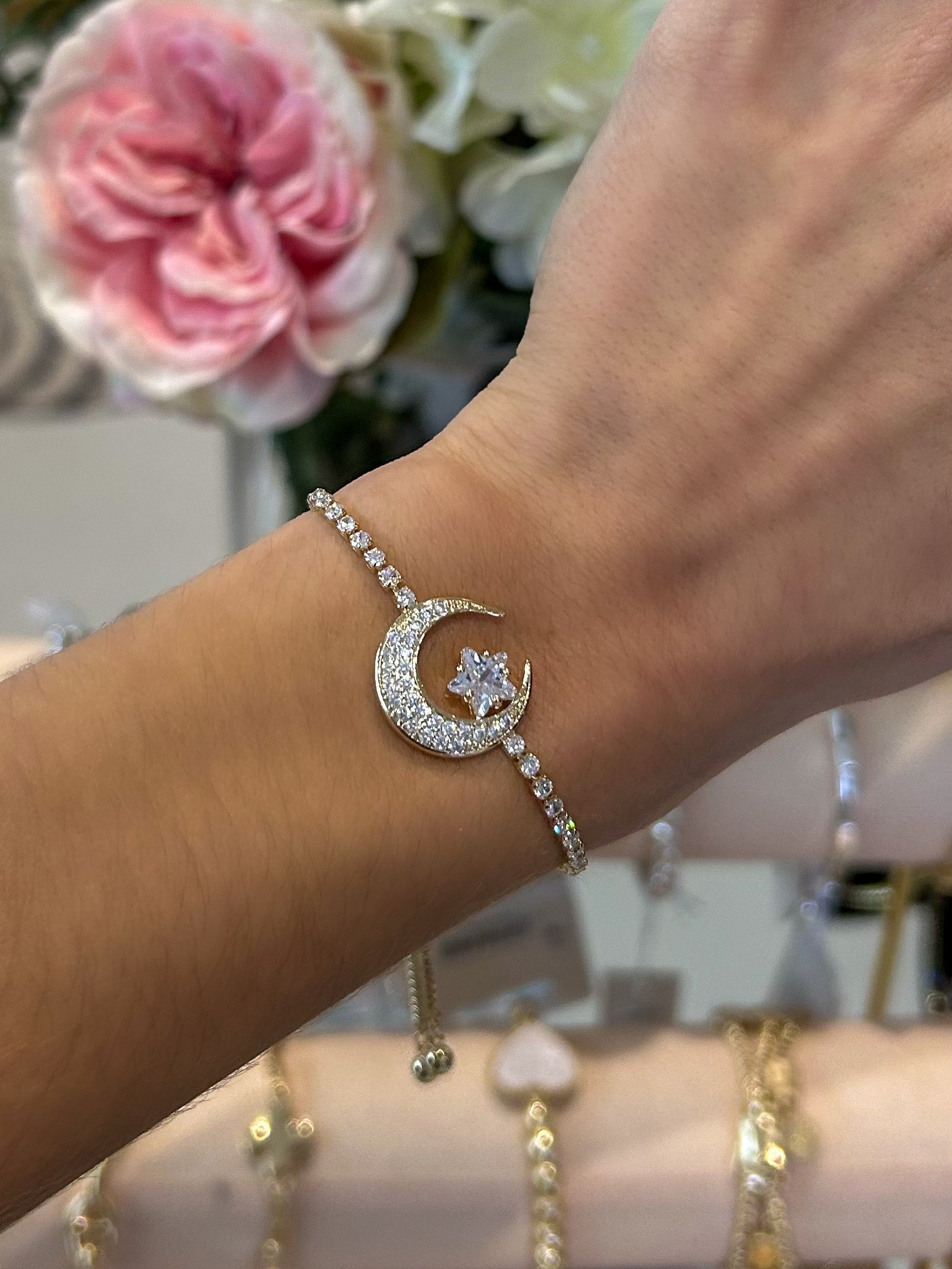 Adjustable Moon/Star Bracelet (2 Colours)