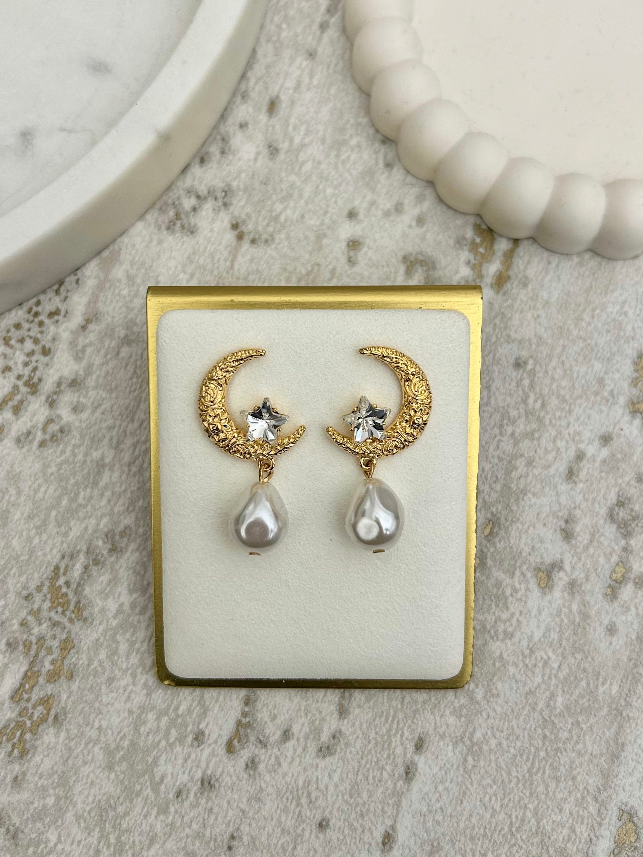 Moon Star & Pearl Earrings (2 Colours)