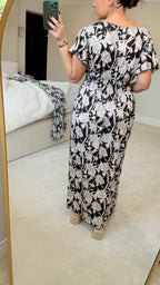 Narice Floral Print Shirred Waist Magic Maxi Dress