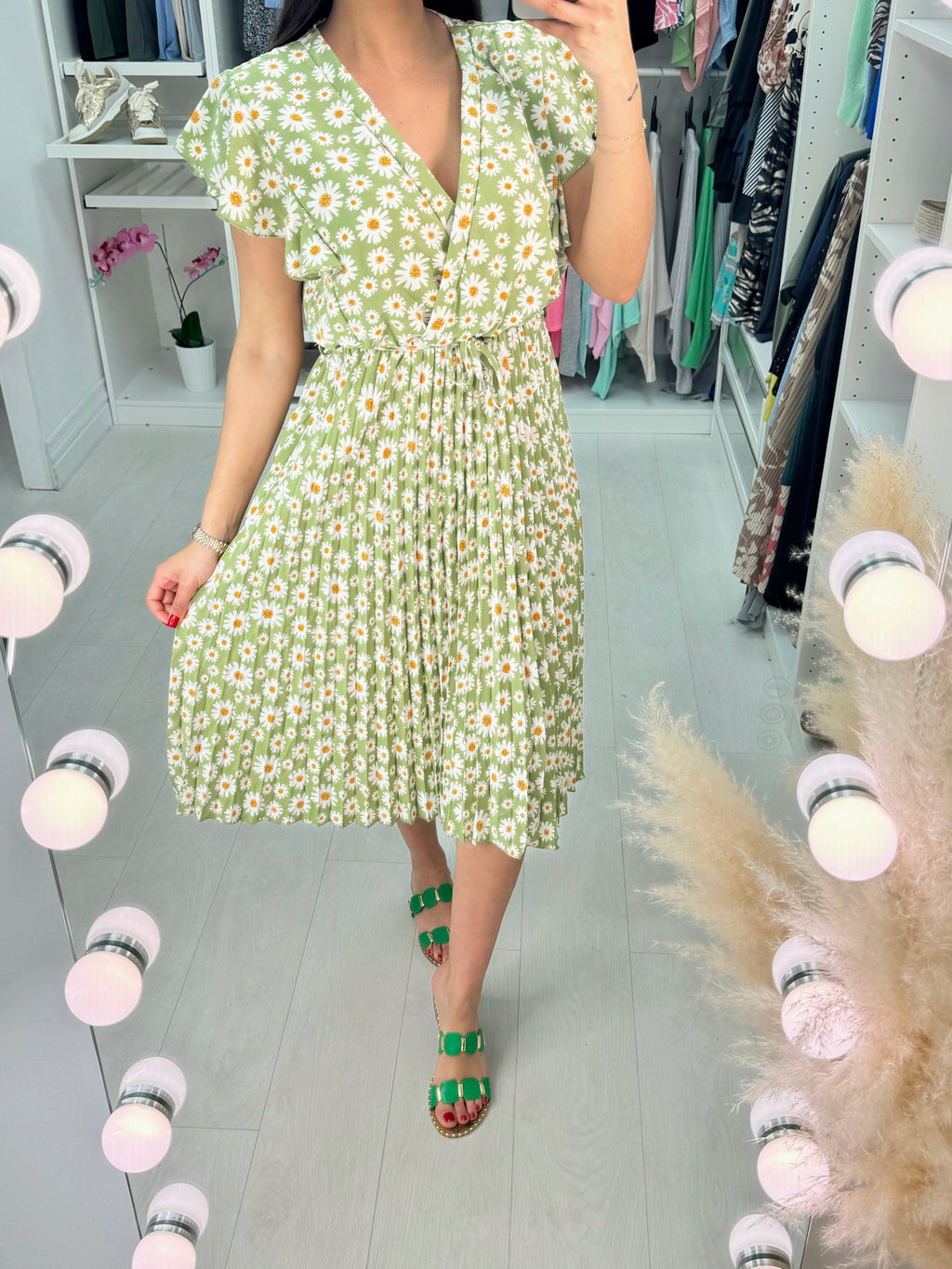 Tatiana Daisy Print Pleated Midi Dress