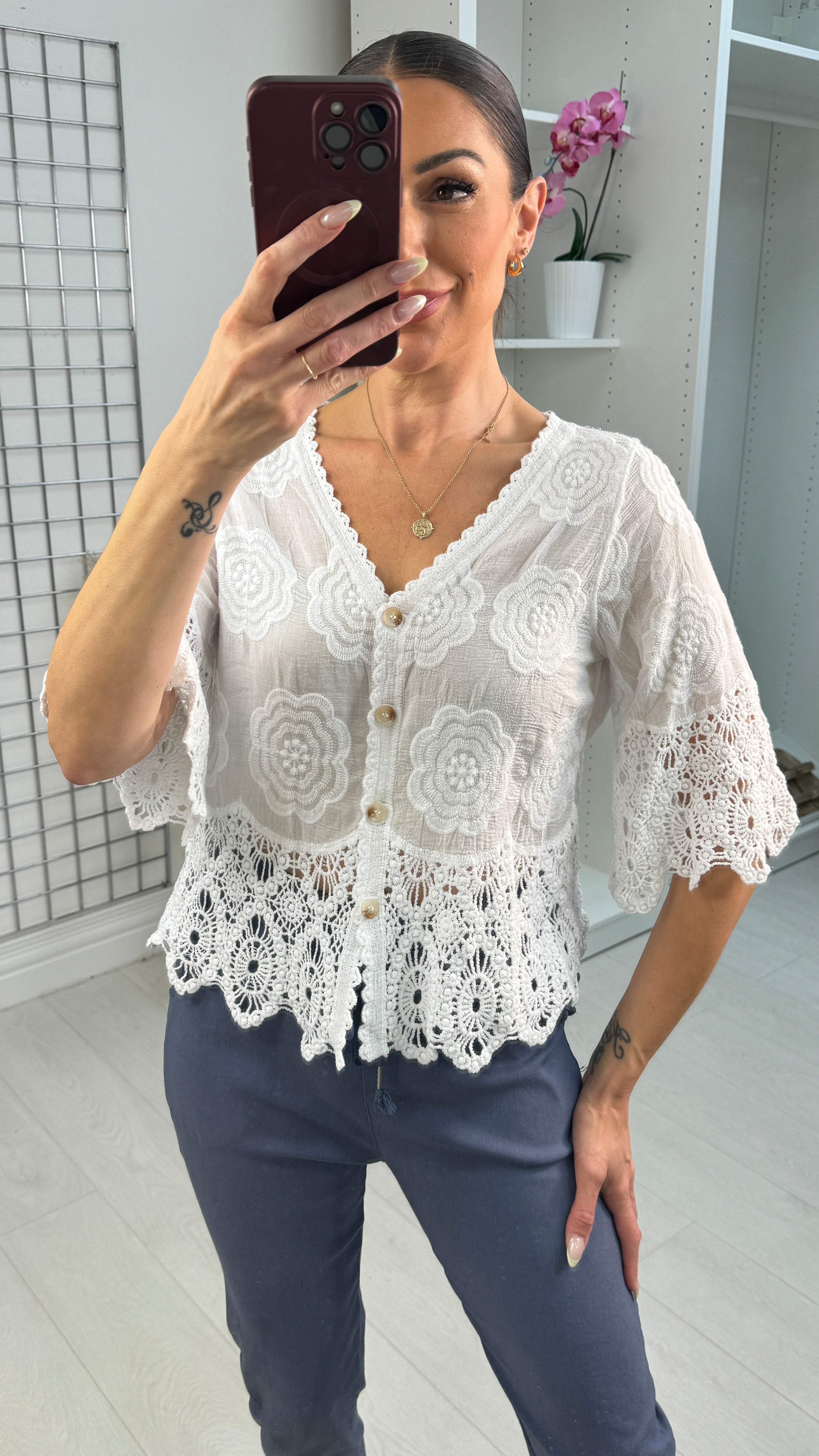 Linday Crochet Details Cardigan