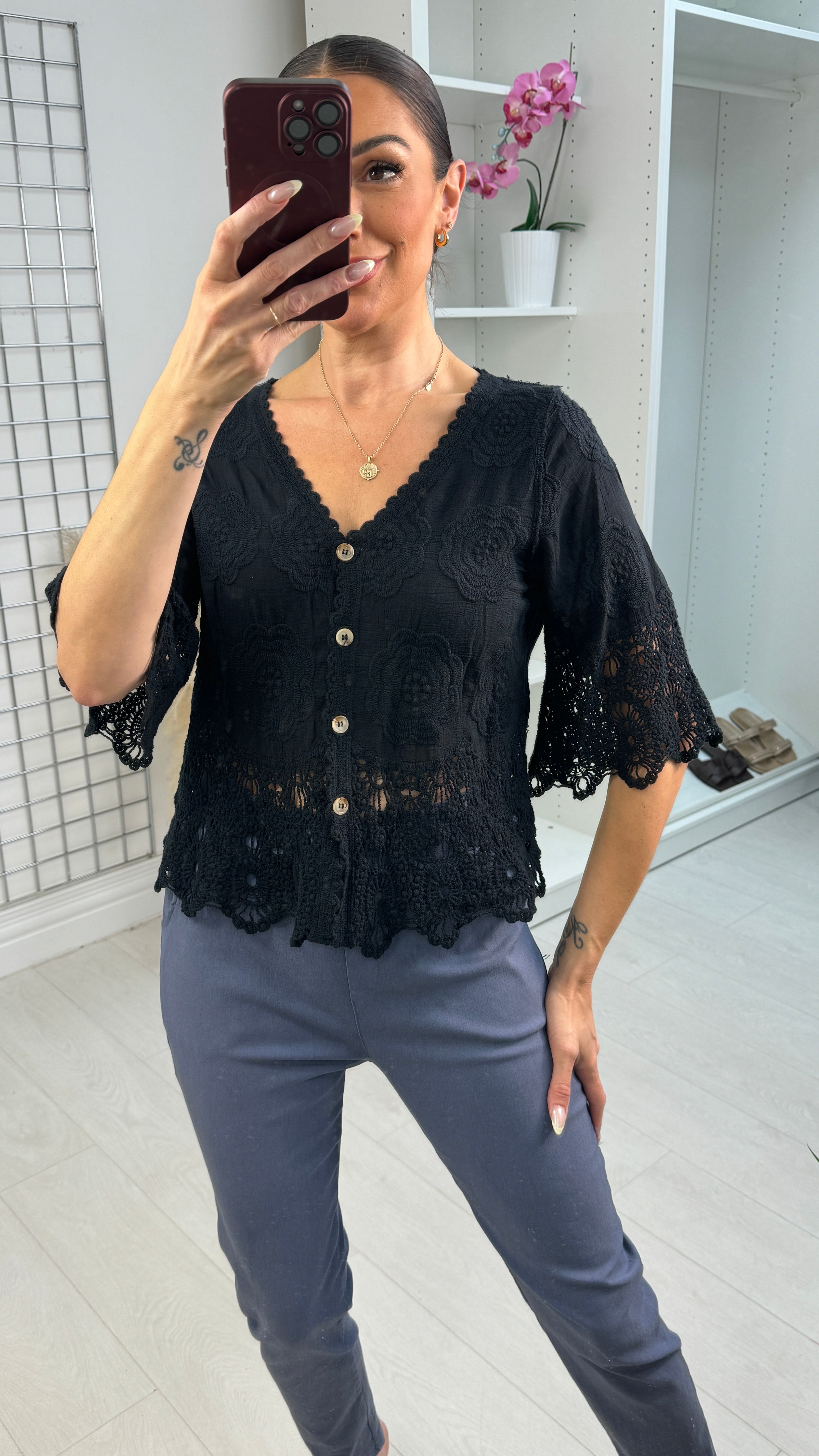 Linday Crochet Details Cardigan