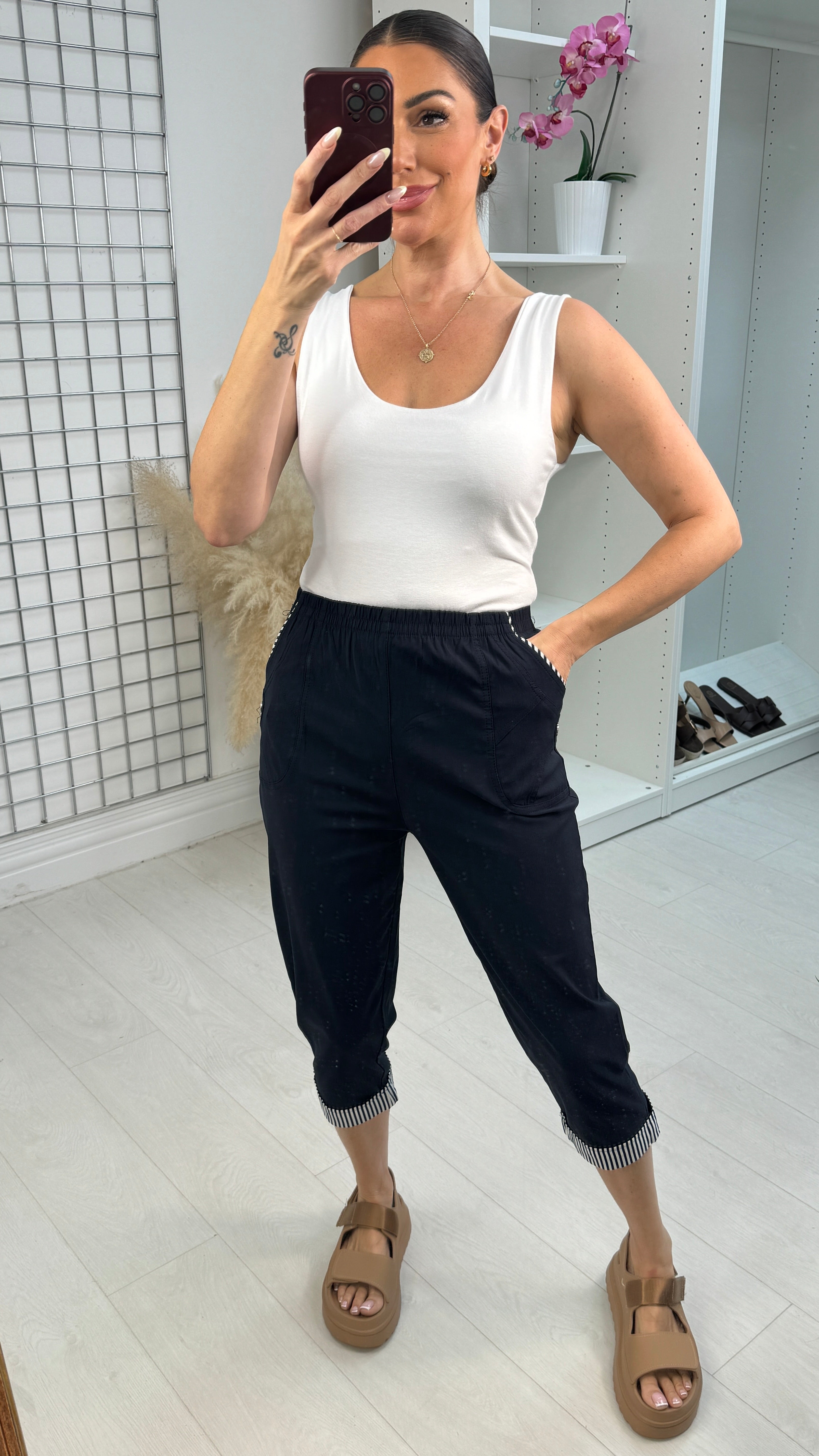 Esme Cropped Magic Trousers