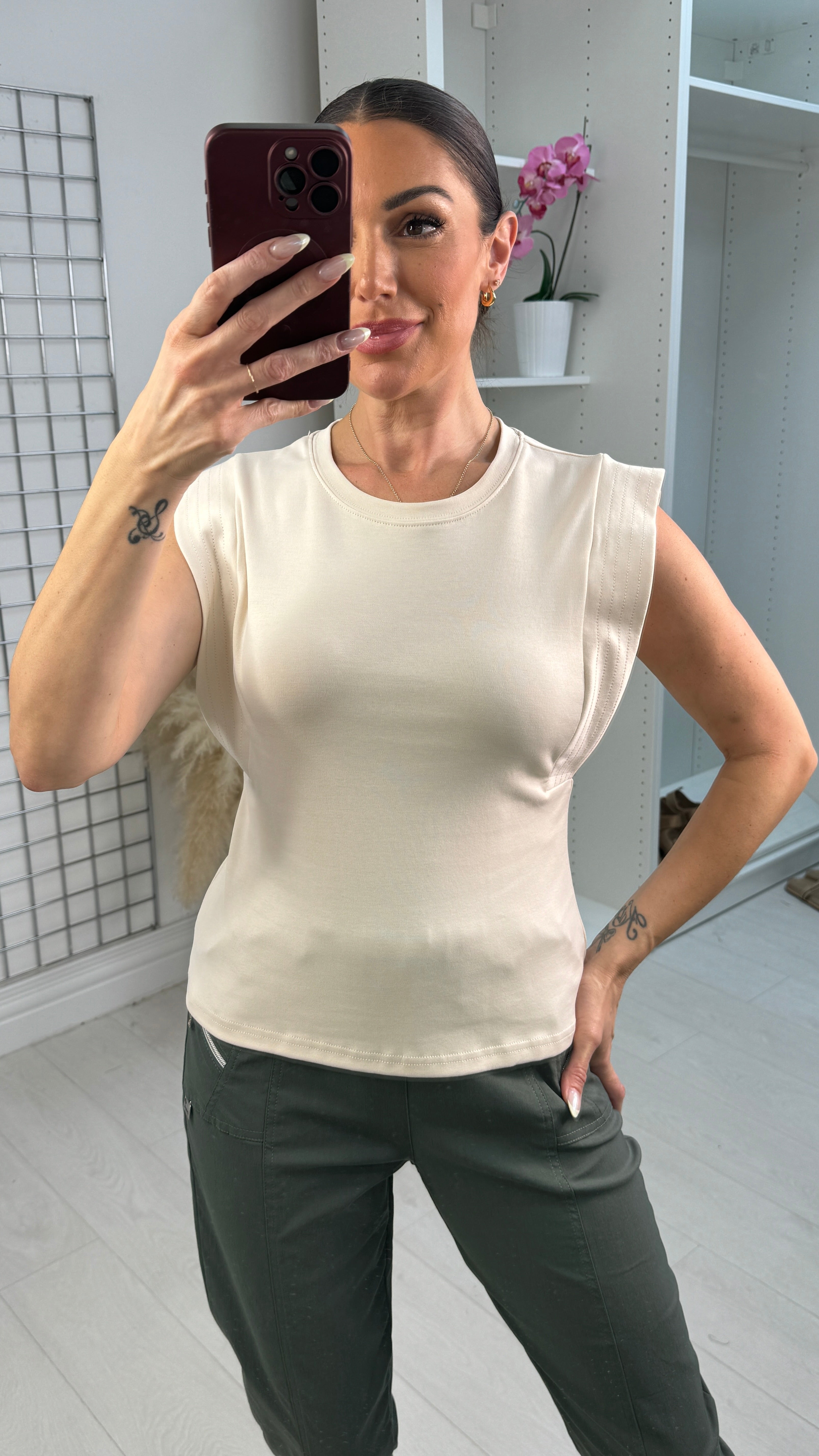 Indya Plain Sleeveless Top