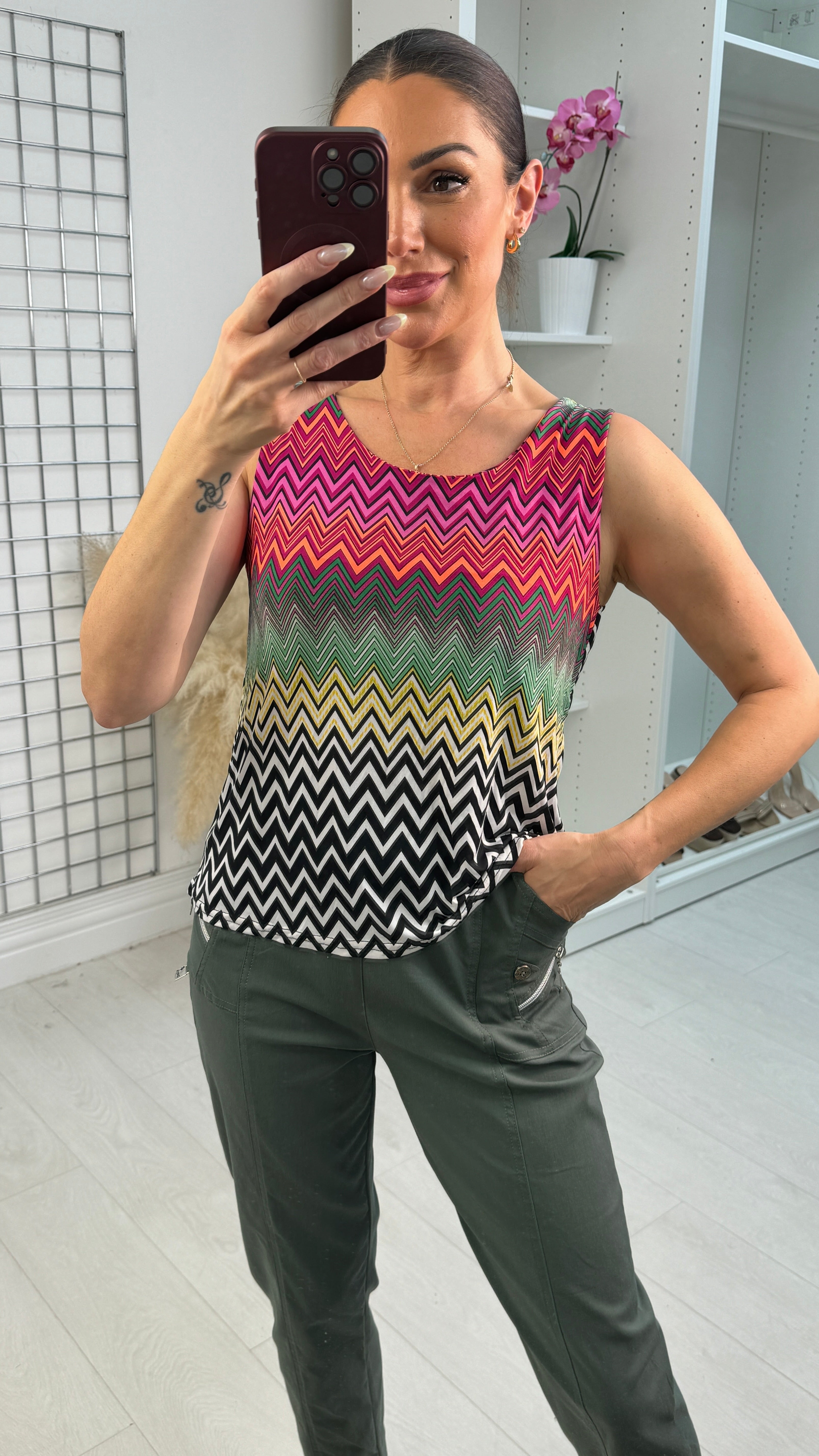 Fiona Zig Zag Print Magic Top
