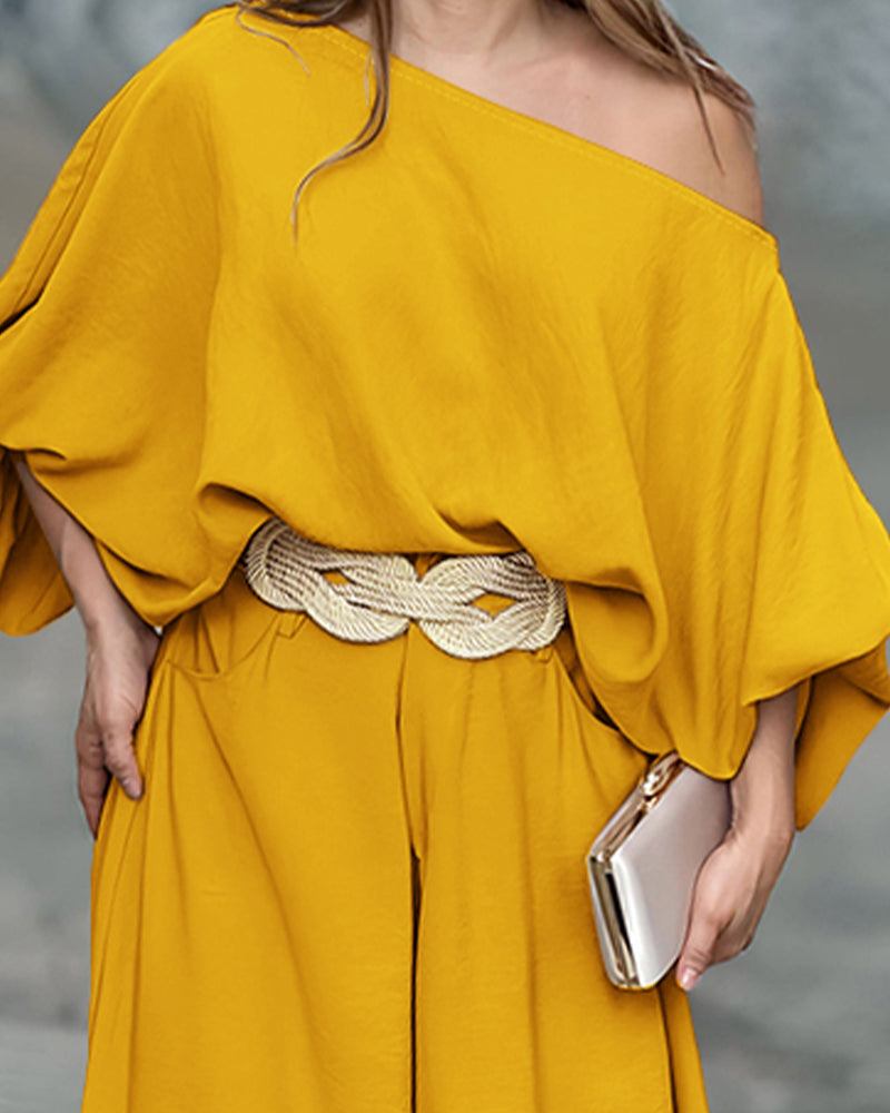 2 Pieces Outfit Turn-down Coll  Long Sleeve Button Front Satin  Shirt and Casual Vintage Floral  Print Elastic Back Waist Wide Leg  Pants Set without Belt