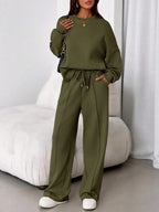 Women's Fall Winter New Long Sleeve Round Neck Sweatshirt and Pants Set, Casual Loose-Fitting Two-Piece Fashion, Travel Party Inspiration