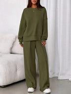 Women's Fall Winter New Long Sleeve Round Neck Sweatshirt and Pants Set, Casual Loose-Fitting Two-Piece Fashion, Travel Party Inspiration