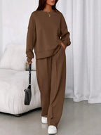 Women's Fall Winter New Long Sleeve Round Neck Sweatshirt and Pants Set, Casual Loose-Fitting Two-Piece Fashion, Travel Party Inspiration